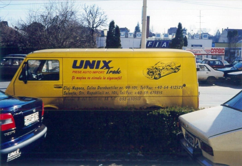 UNIX Románia – cégközi szállító autó