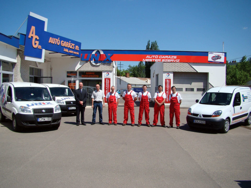 Az Autó Garázs Kft Békéscsabai szerviz felavatása (2010.)